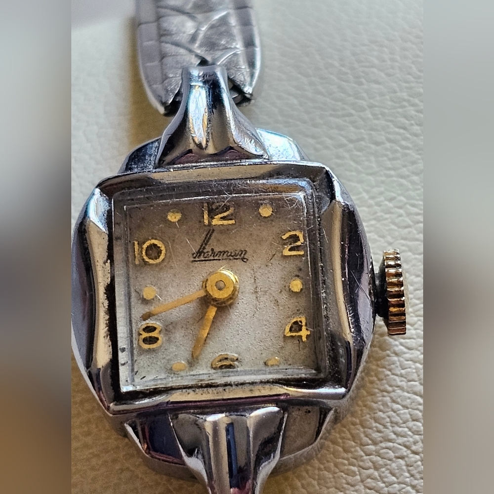 Vintage Harman Swiss Ladies Silver Tone Mechanical Watch , For Parts And Repair